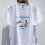 写真: Tシャツ “ON BREMEN” 次郎 Photo by Masako